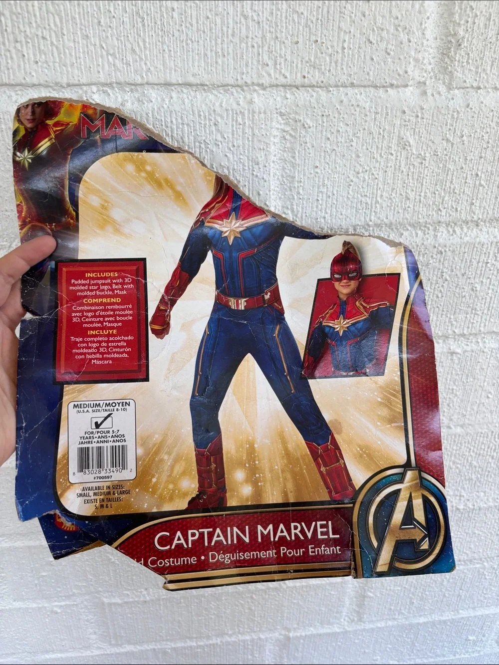 Captain Marvel Superhero Costume in Red, Blue & Gold sz M/8-10